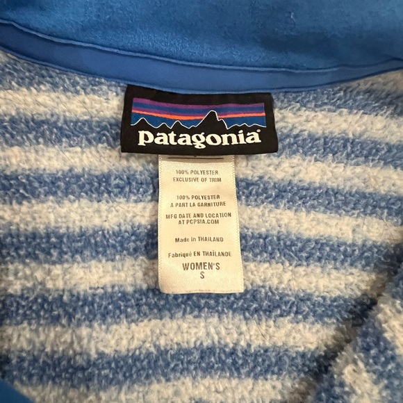 Patagonia blue and white striped pullover half-zip fleece sweater Women’s Small - Picture 2 of 3